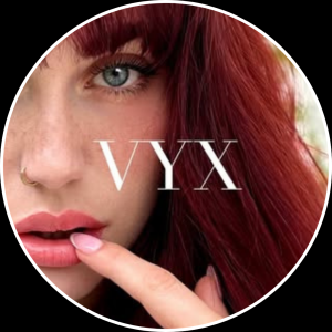 Carla Vyx MYM : Tout savoir sur son Compte